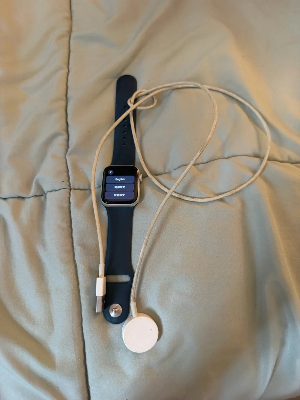 Apple Watch SE with Charging Cable